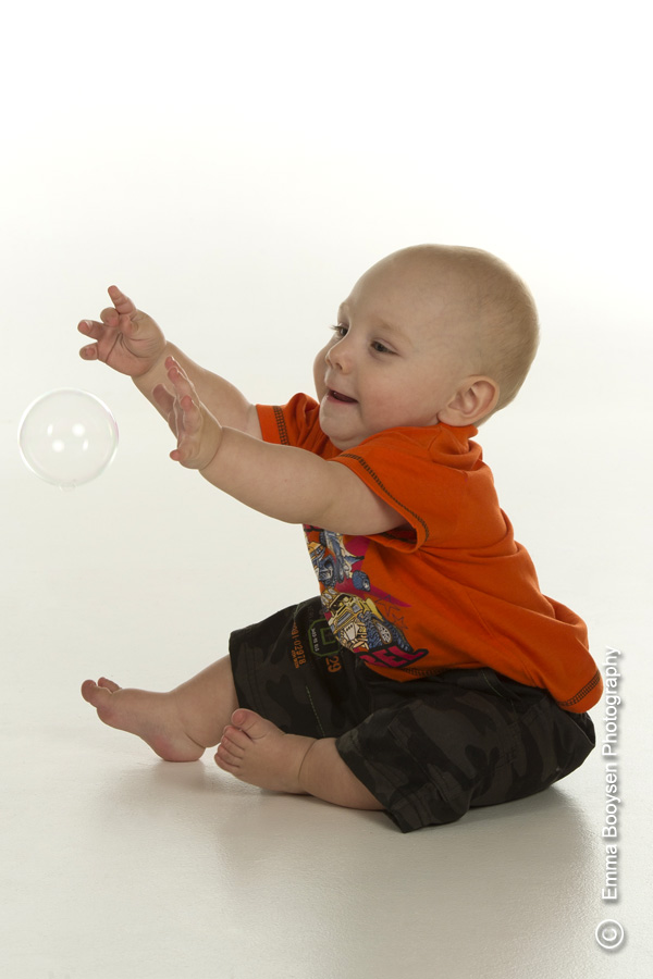 Catching Bubbles - Photo a day Emma Booysen